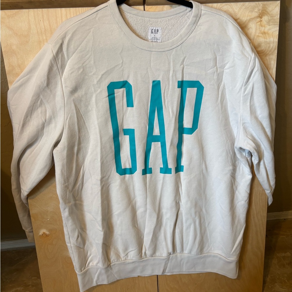 Gap Crewneck Sweatshirt XL Tiffany Blue colored LOGO